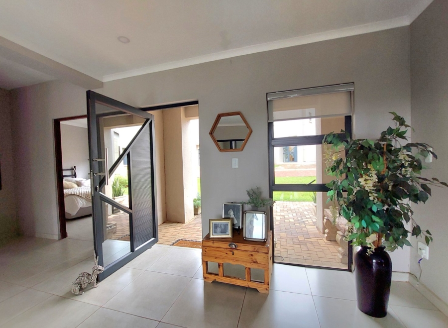 2 Bedroom Property for Sale in Leloko Lifestyle Estate North West